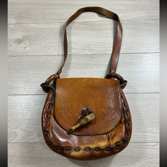 Vintage Leather Hand Tooled Western Style Saddle Shoulder Bag Purse - Picture 1 of 13